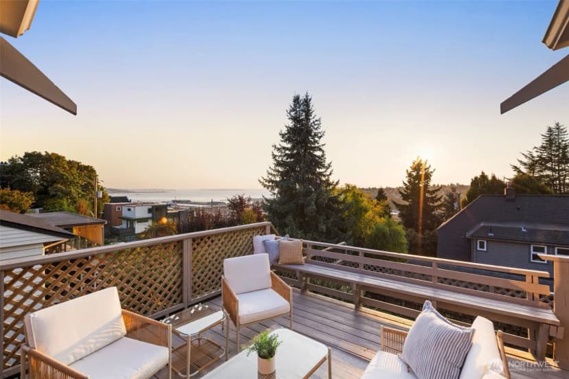 Property photo for 2513 11th Avenue W, Seattle photo 30