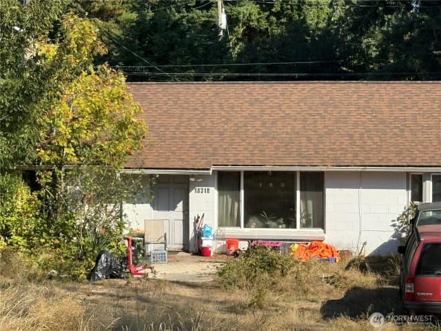 Property photo for 18318 8th Avenue Ne, Shoreline