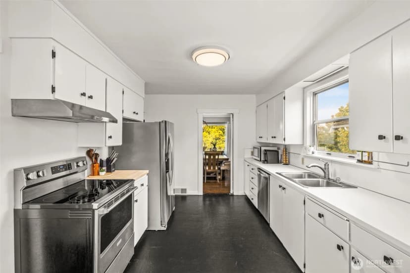 Property photo for 3750 N 29th Street, Tacoma photo 13