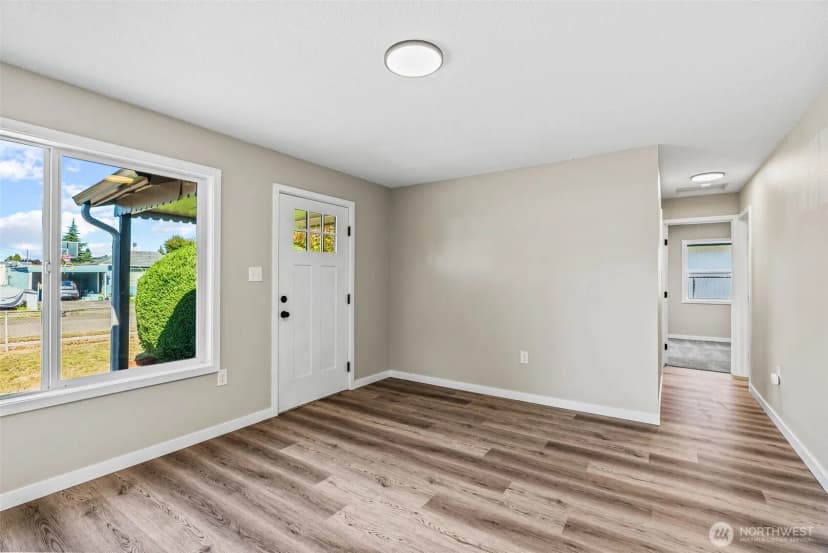 Property photo for 358 Cypress Street, Longview photo 11