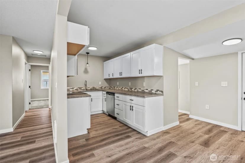 Property photo for 358 Cypress Street, Longview photo 6