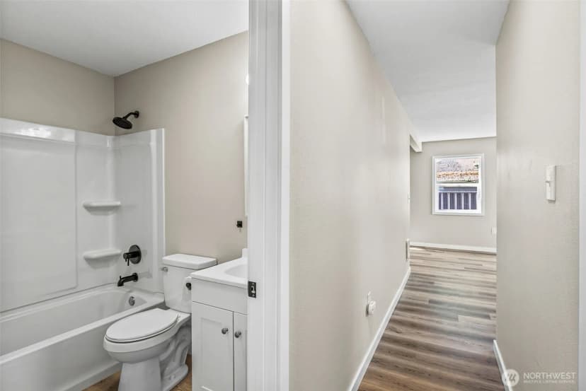 Property photo for 358 Cypress Street, Longview photo 15