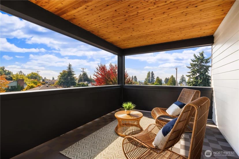 Property photo for 5948 39th Avenue Sw, Seattle photo 20