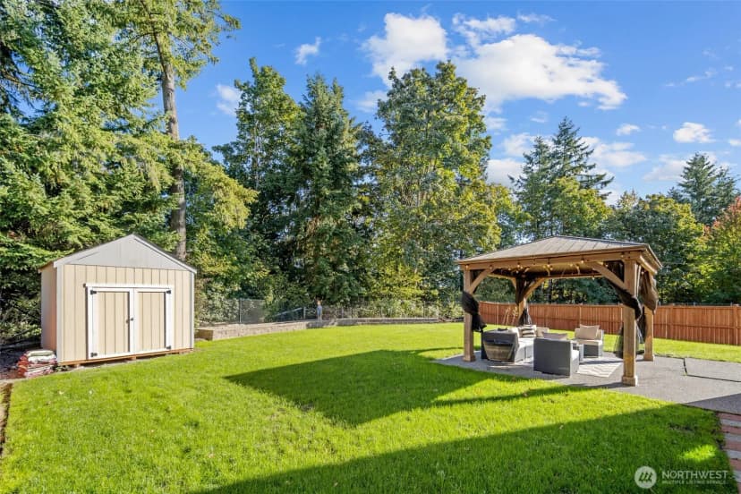 Property photo for 326 Lynnwood Avenue Se, Renton photo 32