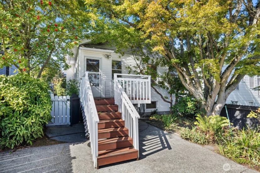 Property photo for 2510 4th Avenue W, Seattle photo 25