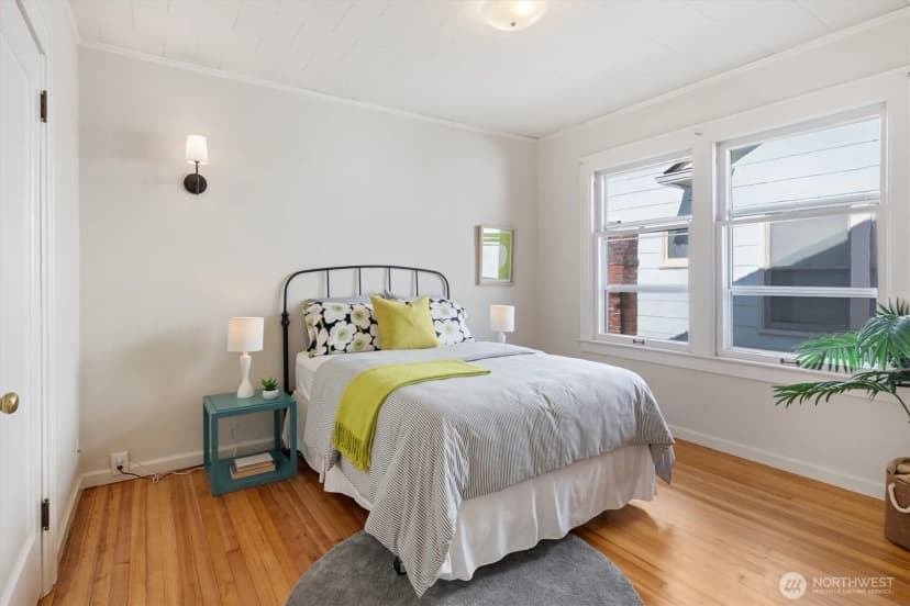 Property photo for 2510 4th Avenue W, Seattle photo 13