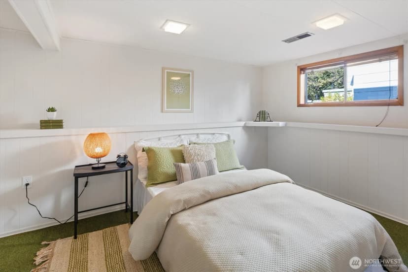 Property photo for 2510 4th Avenue W, Seattle photo 15