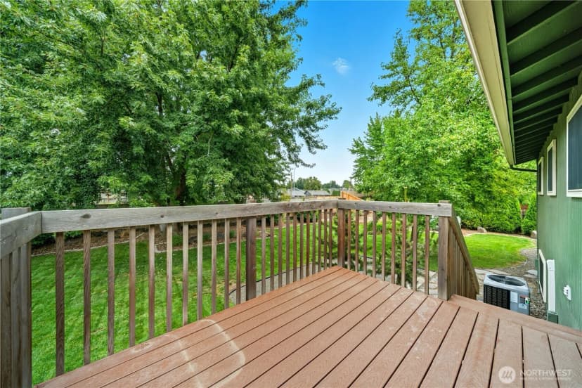 Property photo for 1419 Se Independence Drive, College Place photo 11