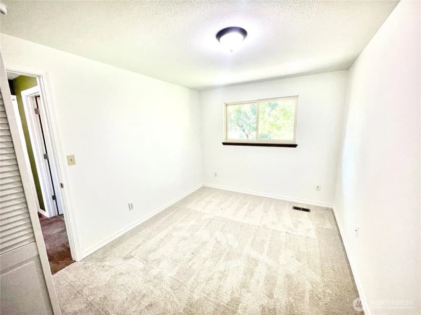 Property photo for 1419 Se Independence Drive, College Place photo 16
