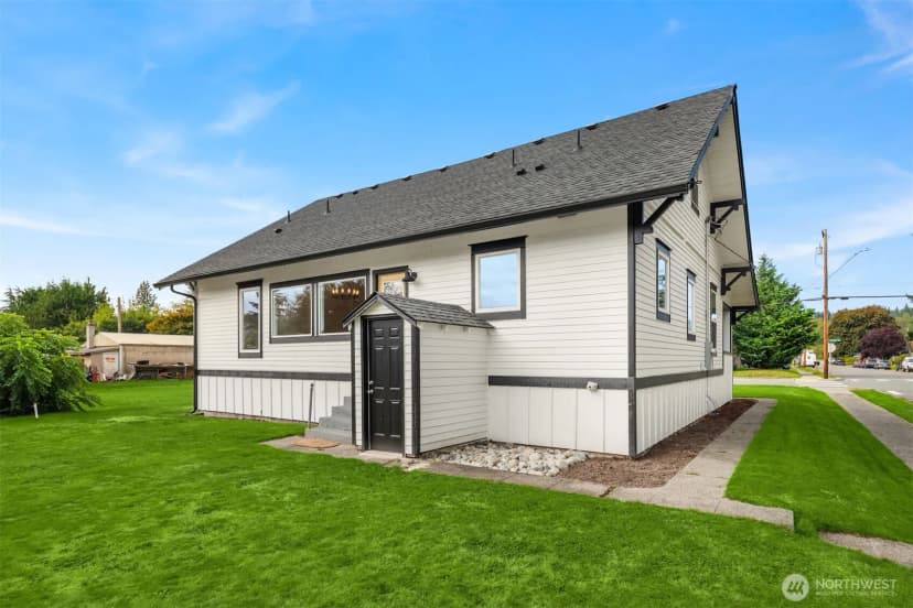 Property photo for 306 3rd Street, Sultan photo 24