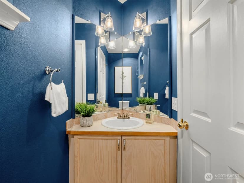 Property photo for 22715 4th Avenue W #102, Bothell photo 20