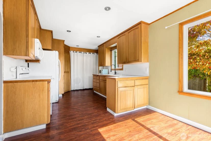 Property photo for 4817 N 7th Street, Tacoma photo 14