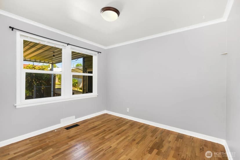 Property photo for 4817 N 7th Street, Tacoma photo 23