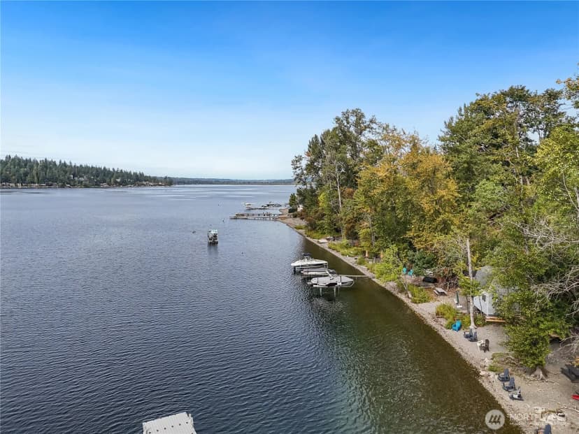 Property photo for 936 Ne 207th Place Ne, Sammamish photo 35