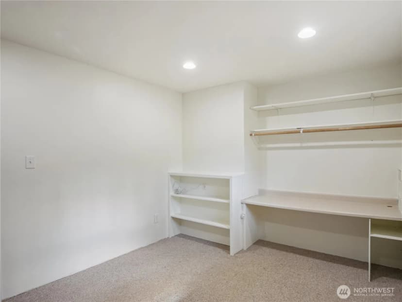 Property photo for 936 Ne 207th Place Ne, Sammamish photo 26