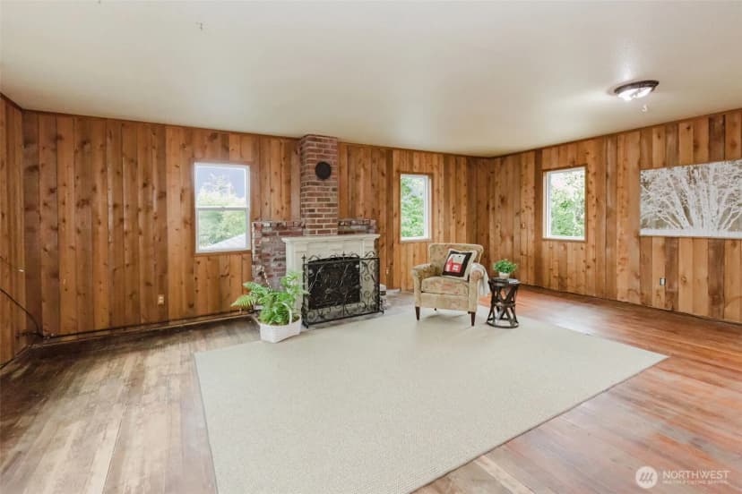 Property photo for 343 Farragut Avenue N, Port Orchard photo 24