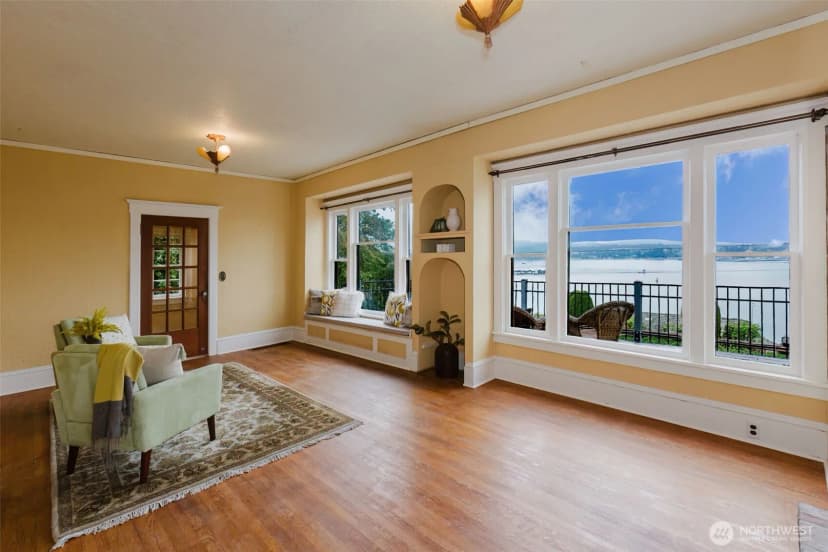 Property photo for 343 Farragut Avenue N, Port Orchard photo 11