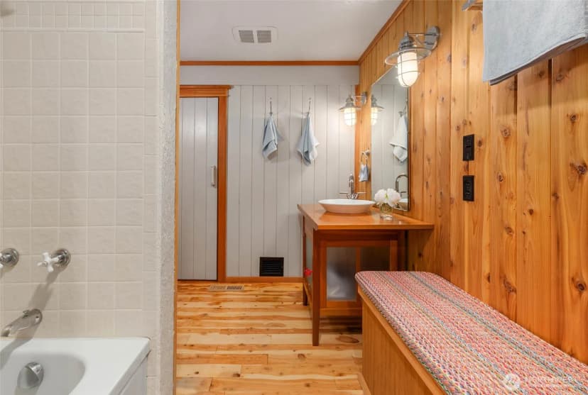Property photo for 14010 Sw Bates Rd., Vashon photo 16