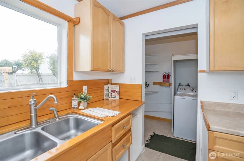 Property photo for 4415 N 14th Street, Tacoma photo 15