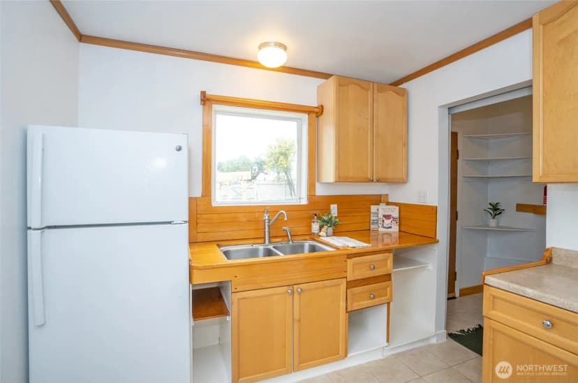 Property photo for 4415 N 14th Street, Tacoma photo 13