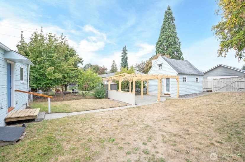 Property photo for 4415 N 14th Street, Tacoma photo 26