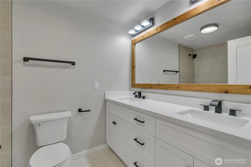 Property photo for 621 Sw 297 Street, Federal Way photo 19