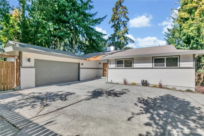 Property photo for 621 Sw 297 Street, Federal Way photo 2