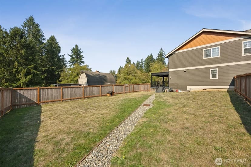 Property photo for 27037 Ne 29th Place, Redmond photo 29