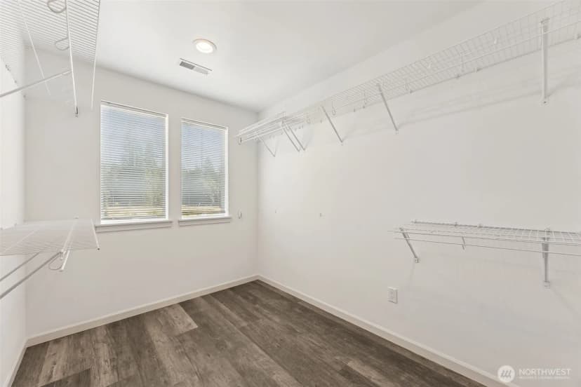 Property photo for 27037 Ne 29th Place, Redmond photo 15