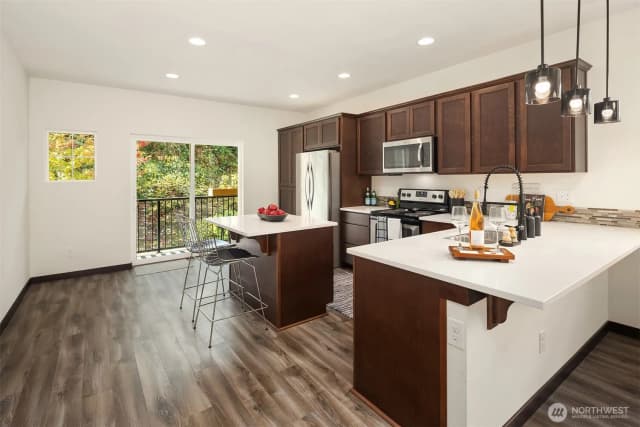 Property photo for 7163 27th Avenue Sw, Seattle photo 5