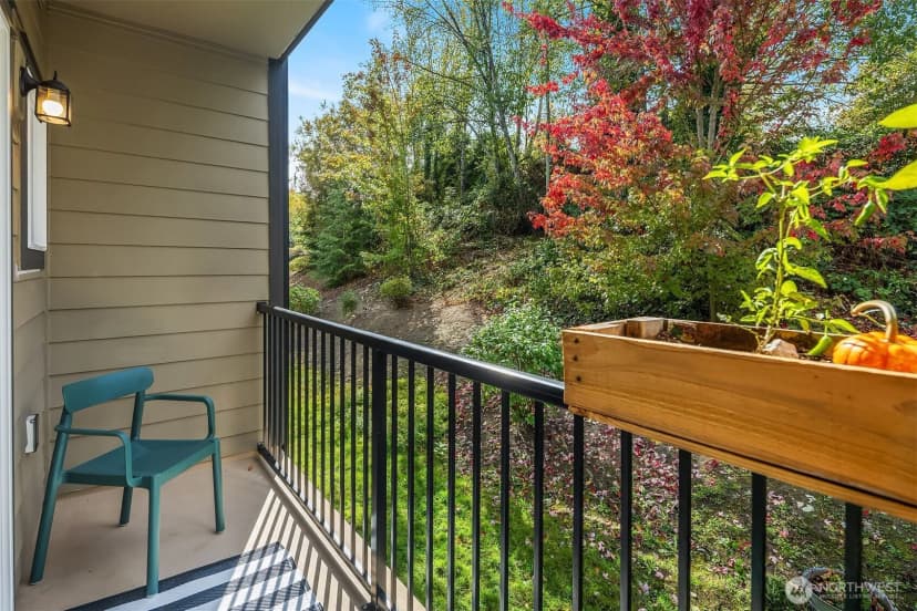 Property photo for 7163 27th Avenue Sw, Seattle photo 7