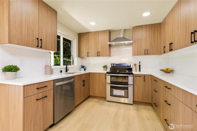 Property photo for 14624 Ne 178th Street, Woodinville photo 6