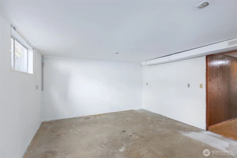 Property photo for 124 Fogarty Avenue, Port Angeles photo 23