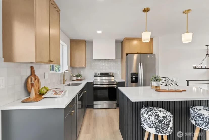 Property photo for 11602 Se 210th Place, Kent photo 13