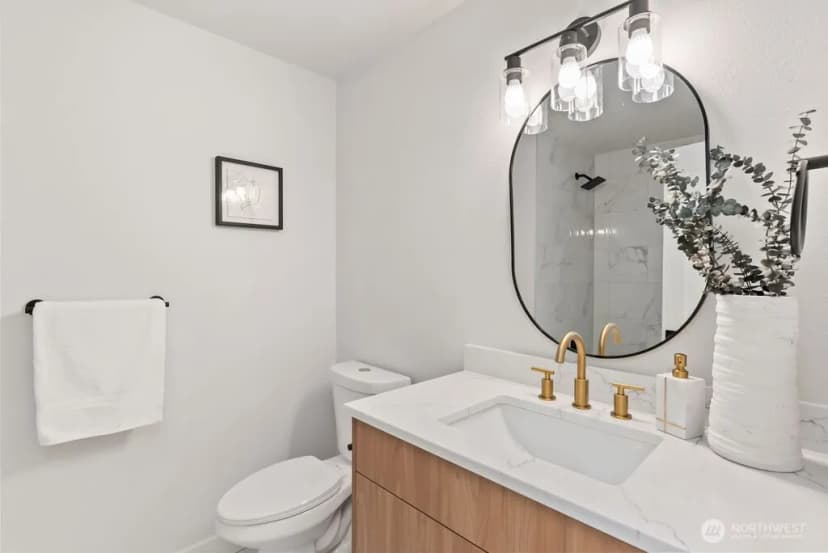 Property photo for 11602 Se 210th Place, Kent photo 15