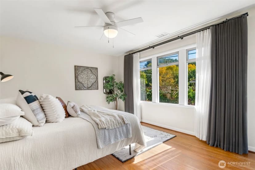 Property photo for 2716 E Jefferson St, Seattle photo 18