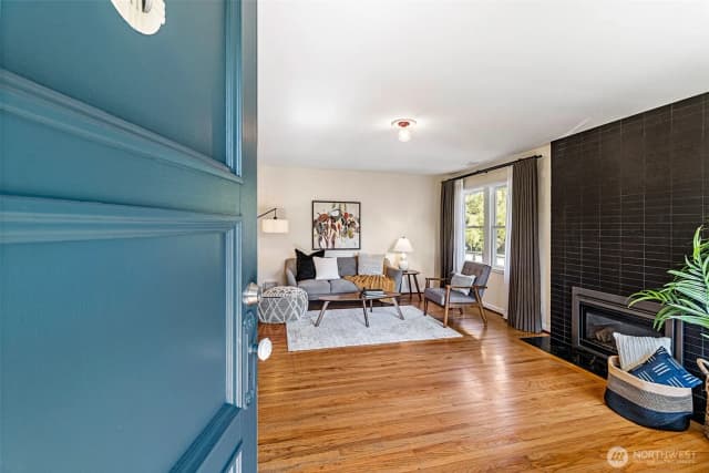 Property photo for 2716 E Jefferson St, Seattle photo 4