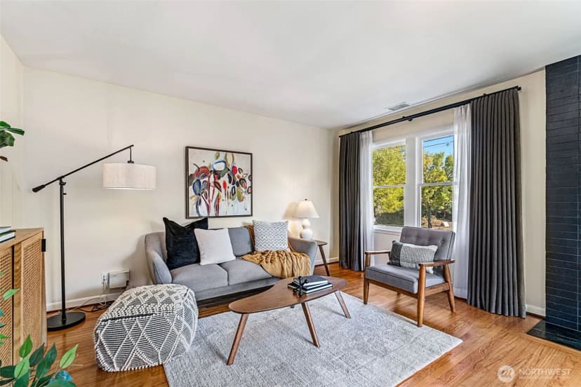 Property photo for 2716 E Jefferson St, Seattle photo 6