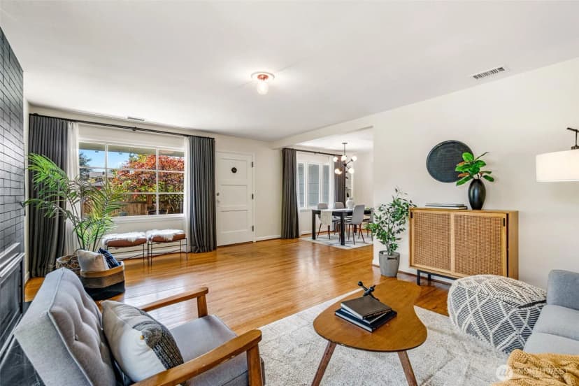 Property photo for 2716 E Jefferson St, Seattle photo 9