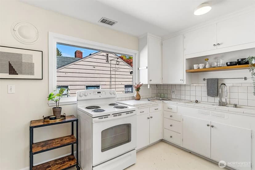 Property photo for 2716 E Jefferson St, Seattle photo 14