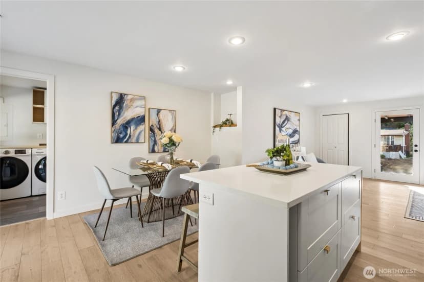 Property photo for 5910 47th Avenue S, Seattle photo 12