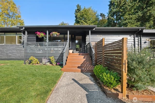Property photo for 5910 47th Avenue S, Seattle