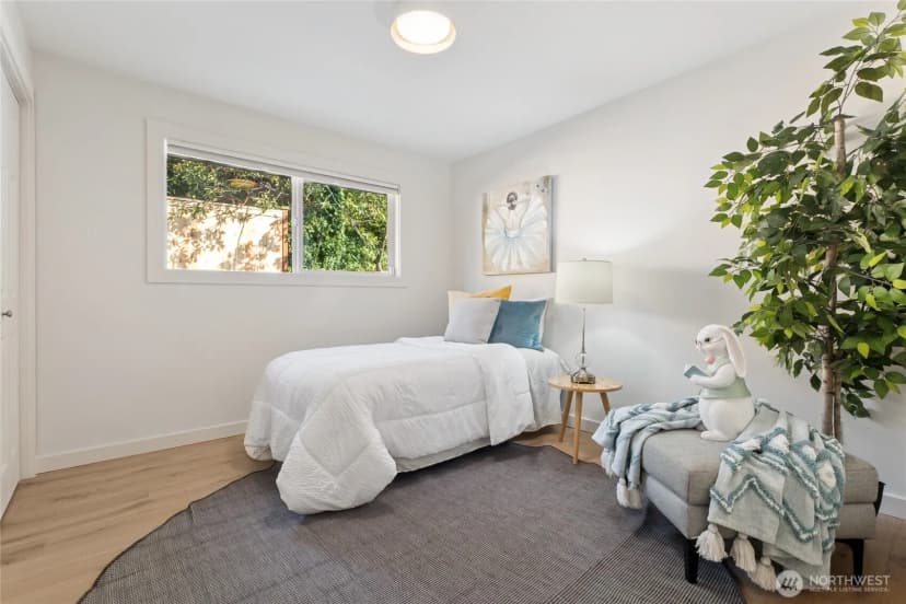 Property photo for 5910 47th Avenue S, Seattle photo 19