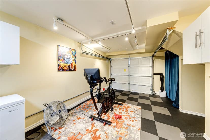 Property photo for 11720 Greenwood Avenue N #a, Seattle photo 26
