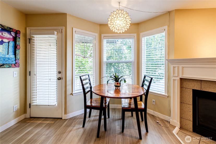 Property photo for 11720 Greenwood Avenue N #a, Seattle photo 9