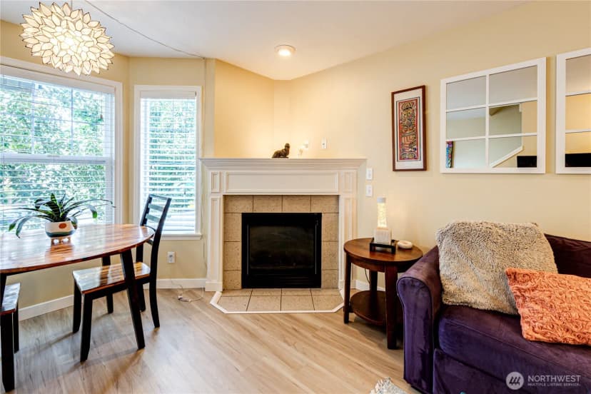 Property photo for 11720 Greenwood Avenue N #a, Seattle photo 8