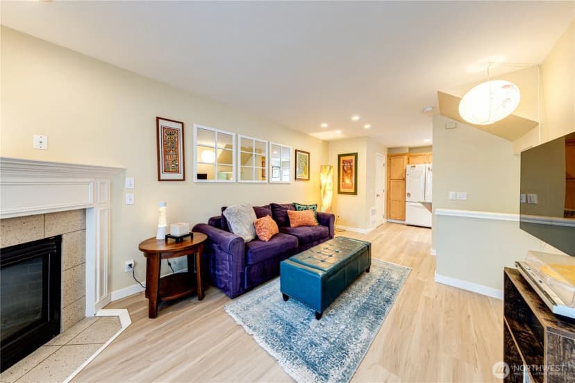 Property photo for 11720 Greenwood Avenue N #a, Seattle photo 7