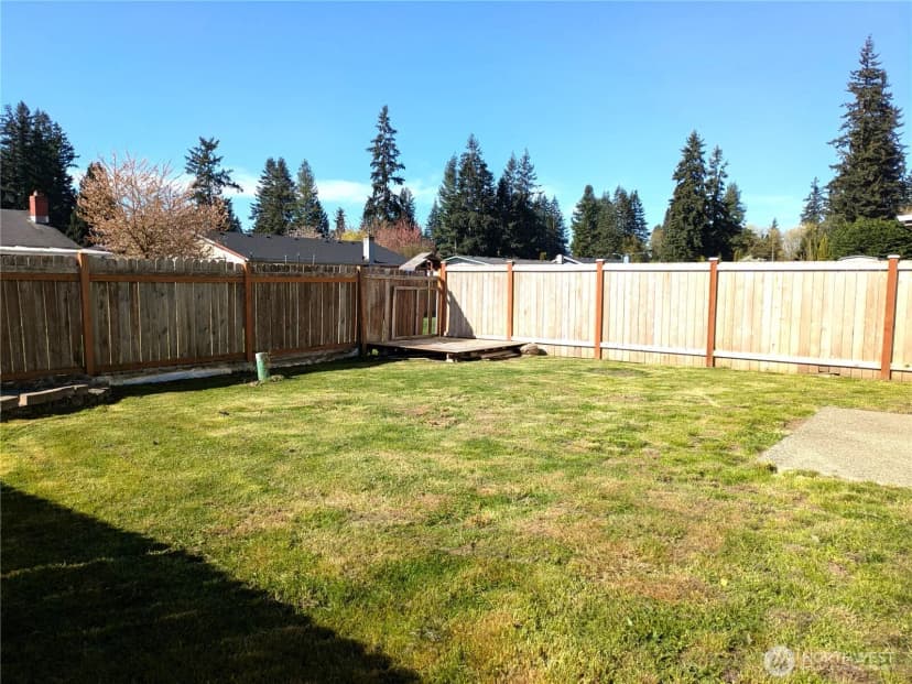 Property photo for 4926 104th Place Ne, Marysville photo 28