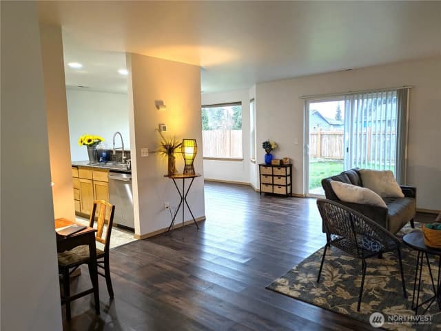 Property photo for 4926 104th Place Ne, Marysville photo 5