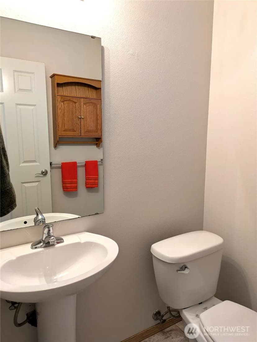 Property photo for 4926 104th Place Ne, Marysville photo 13